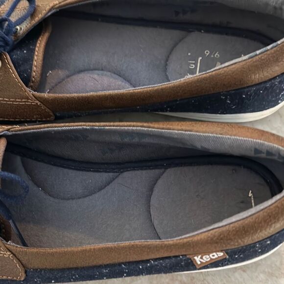 KEDS Navy Boat Shoes - Picture 5 of 6